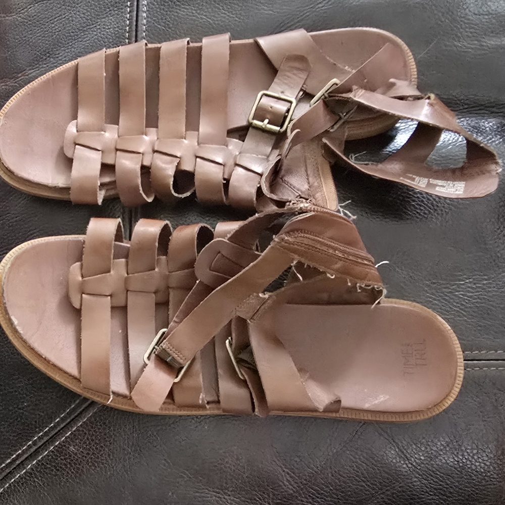 Women's Brown Strappy Gladiator Sandals